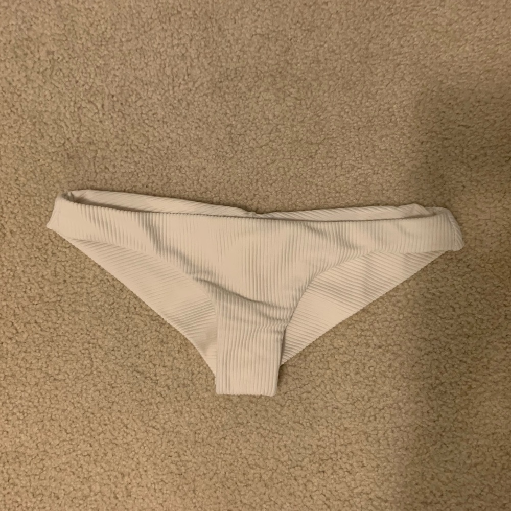 Frankies Bikini Greer Bottoms in White